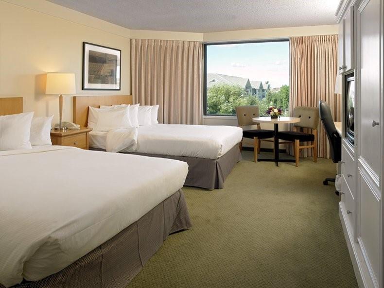 Baymont By Wyndham Red Deer Quarto foto