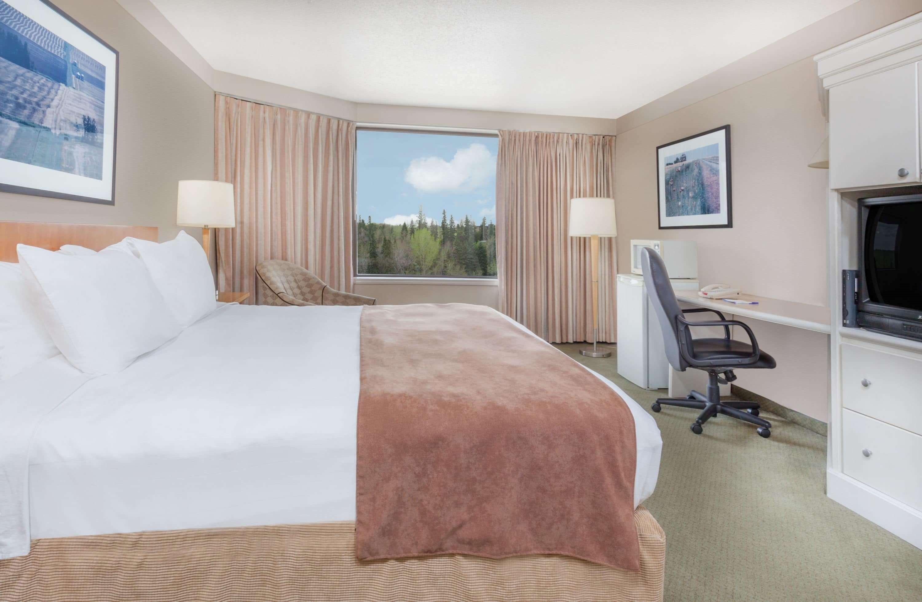 Baymont By Wyndham Red Deer Exterior foto